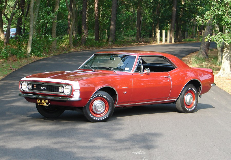 Illustration for article titled Oppinions: Restoration or Restomod?